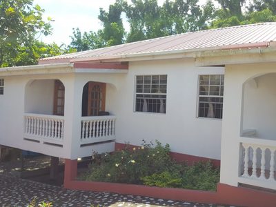 House · For sale · 3 bedrooms